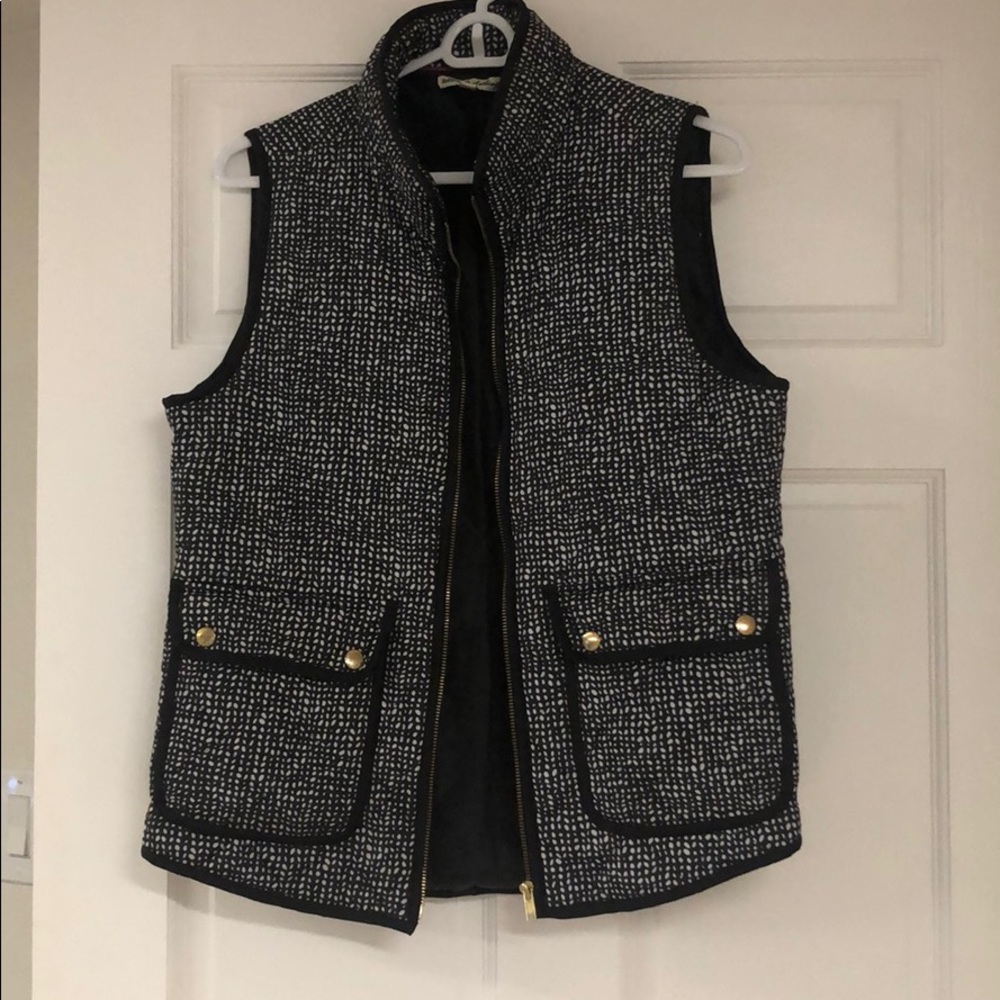 Black and white vest